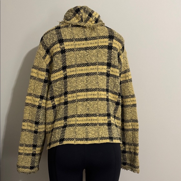 Williow- Plaid high-neck pullover sweater. Size L - Picture 2 of 5